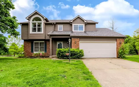 10341 Blue Fin Dr, Indianapolis, IN 46256