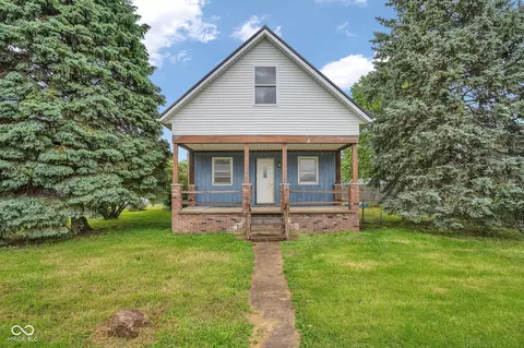 114 W Washington St, New Richmond, IN 47967