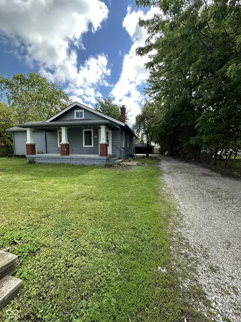 555 Woodrow Ave, Indianapolis, IN 46241