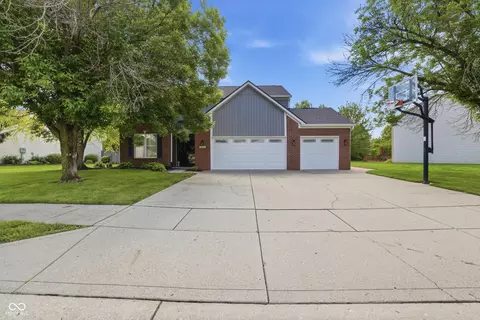 7551 Purple Cress Dr, Avon, IN 46123