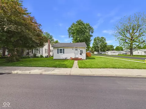 596 Christian Ave, Noblesville, IN 46060