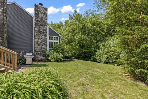Exterior - 9532 Behner Ln, Indianapolis, IN 46250 photo 8 of 14