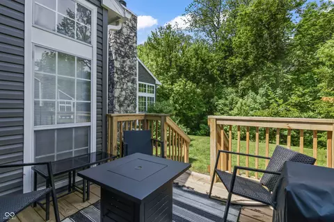 Exterior - 9532 Behner Ln, Indianapolis, IN 46250 photo 10 of 14