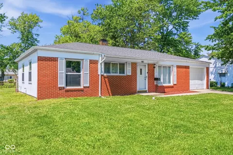 2746 Streamside Dr, Columbus, IN 47203