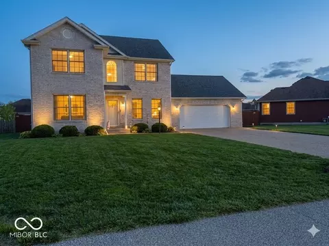 3565 Betty Jean Ln, Terre Haute, IN 47805
