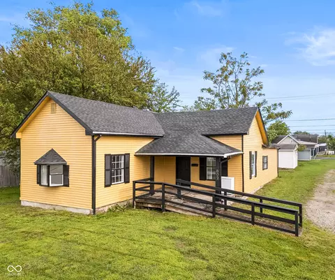 802 W Laurel St, Seymour, IN 47274