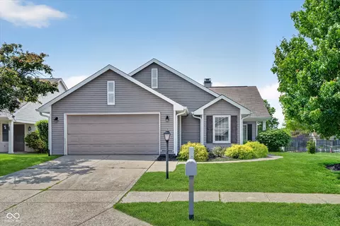 8820 Champions Dr, Indianapolis, IN 46256