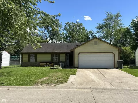 3709 Pleasant Lake Dr, Indianapolis, IN 46227