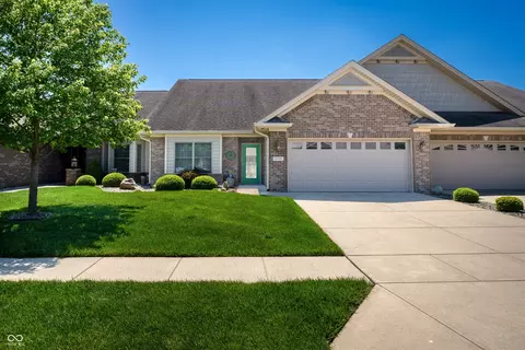 5125 Sanibel Dr, Columbus, IN 47203