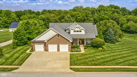123 Brianne Ln, Danville, IN 46122