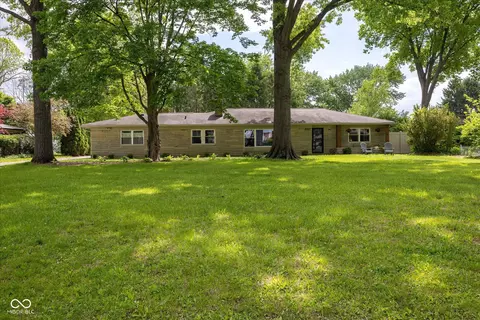 8627 N Pennsylvania St, Indianapolis, IN 46240