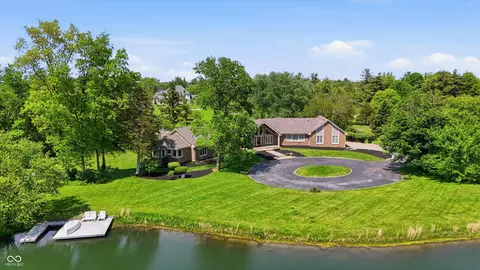 13500 Six Points Rd, Carmel, IN 46032