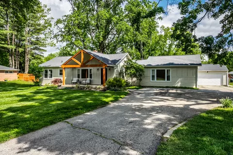 2460 E 99th St, Indianapolis, IN 46280 photo 3