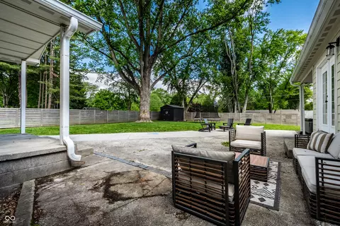 2460 E 99th St, Indianapolis, IN 46280 photo 32