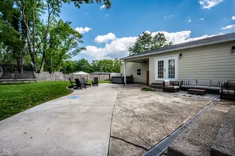 2460 E 99th St, Indianapolis, IN 46280 photo 33