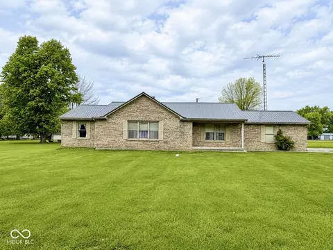 3664 W Mill Creek Dr, Kingman, IN 47952