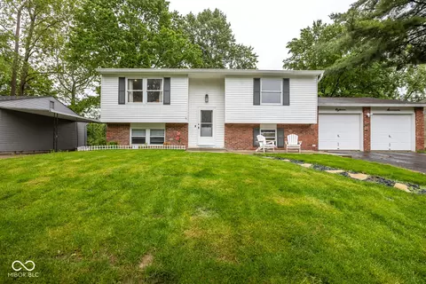 1817 Mutz Dr, Indianapolis, IN 46229