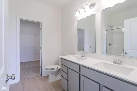 Bath - 2893 Piper Pl, Plainfield, IN 46168 photo 2 of 3