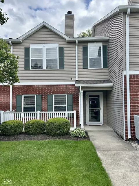 12235 Bubbling Brook Dr #400, Fishers, IN 46038