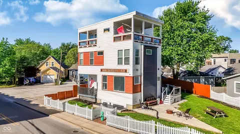 806 Shelby St, Indianapolis, IN 46203