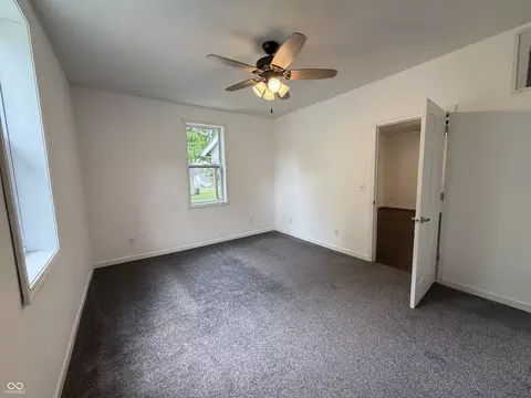 Bedroom - 1102 3rd St, Covington, IN 47932 photo 1 of 4