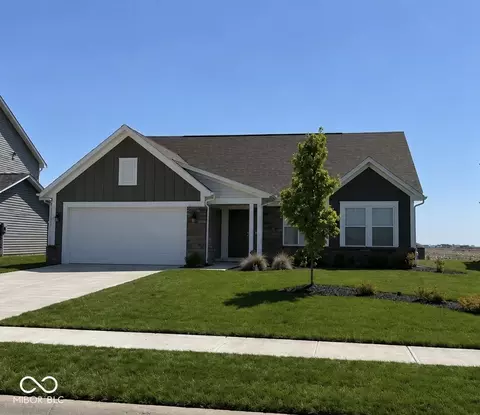 6297 N Woodhaven Dr, Mccordsville, IN 46055