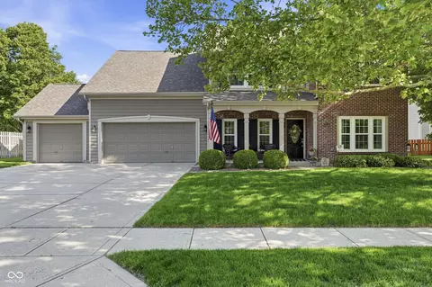 4226 Alverdo Ln, Carmel, IN 46033