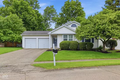 7907 Cardinal Cv S, Indianapolis, IN 46256