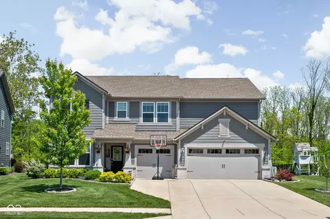 587 Ferndale Ln, Danville, IN 46122