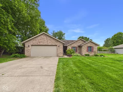35 W Estate St, Anderson, IN 46013