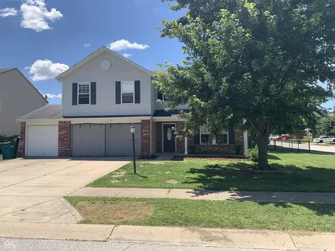 1601 Creekside Dr, Brownsburg, IN 46112