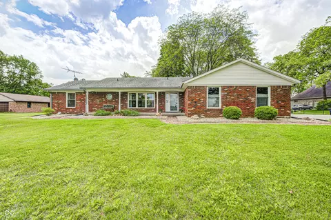 9557 Shelbyville Rd, Indianapolis, IN 46259