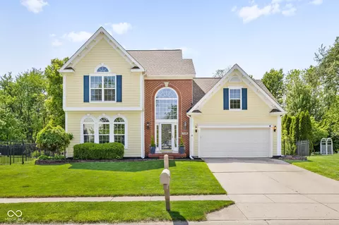 11280 Walking Wood Ln, Fishers, IN 46037