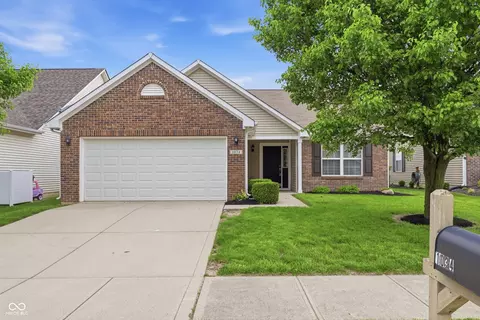 1034 Hendon Ct, Westfield, IN 46074