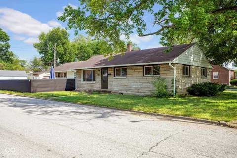 2019 19th St, Columbus, IN 47201