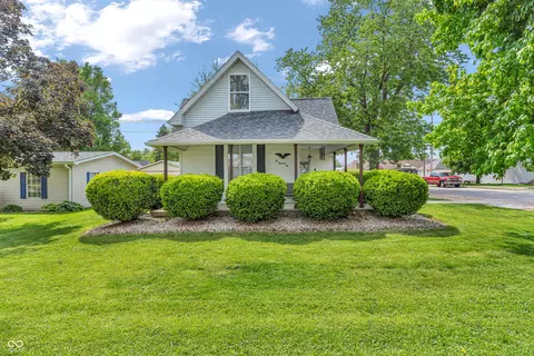210 S Harrison St, Cicero, IN 46034