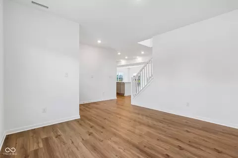 Living - 1549 Pebble Beach Dr, Pendleton, IN 46064 photo 1 of 5