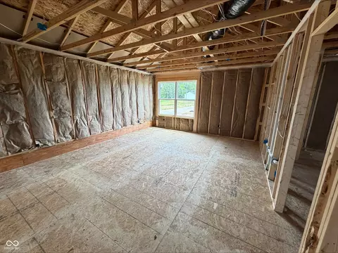 Bedroom - 1549 Pebble Beach Dr, Pendleton, IN 46064 photo 2 of 3