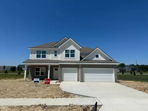 248 Heritage Pass W, Greenfield, IN 46140