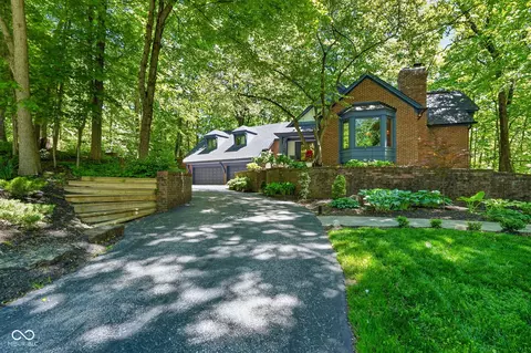 845 Sugarbush Rdg, Zionsville, IN 46077