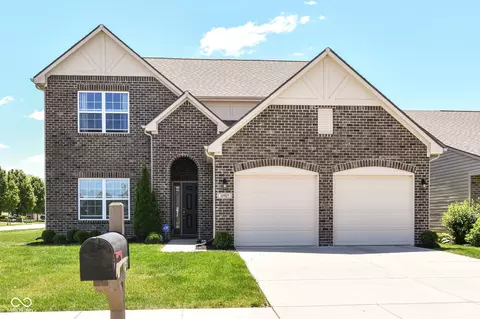 10917 Hunter Lake Ln, Indianapolis, IN 46239
