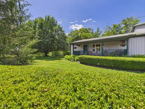 Exterior - 8052 E Ash Rd, Bloomfield, IN 47424 photo 13 of 15