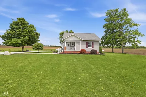 10493 N Us Highway 231, Roachdale, IN 46172