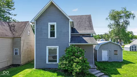 1909 S J St, Elwood, IN 46036