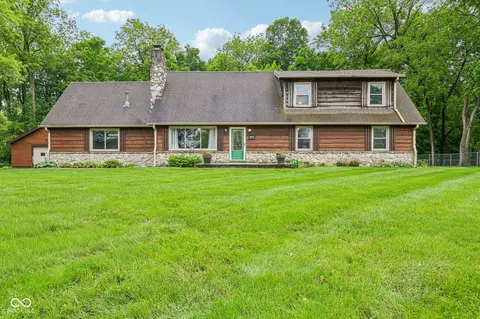 10373 Whispering Winds, Indianapolis, IN 46234