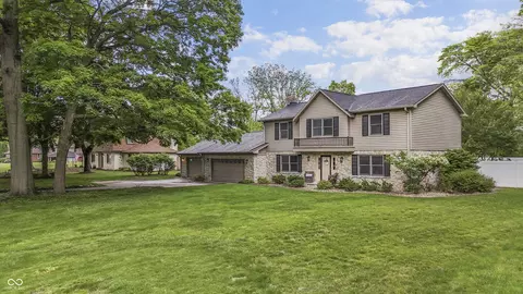 68 Stonybrook Dr, Brownsburg, IN 46112