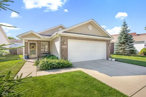 19338 Links Ln, Noblesville, IN 46062