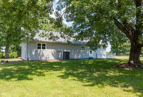 Exterior - 7237 E Buddy Ln, Camby, IN 46113 photo 3 of 7