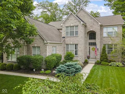 6556 Bainbridge Way, Zionsville, IN 46077