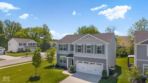 View/Area - 9760 Oakgrove Dr, Pendleton, IN 46064 photo 3 of 16